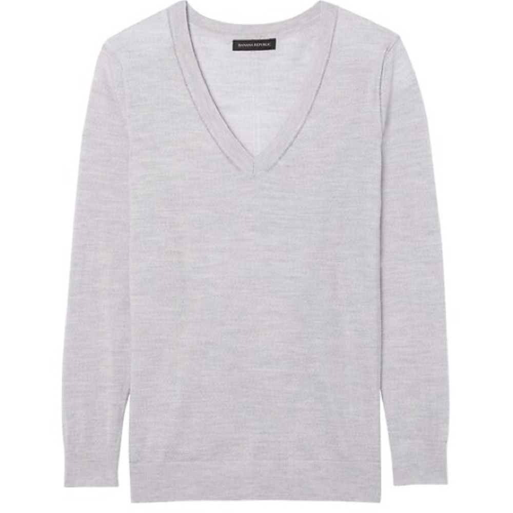 🍀30% Banana Republic 100% wool Light Gray V-Neck Sweater 100% Natural Fibers